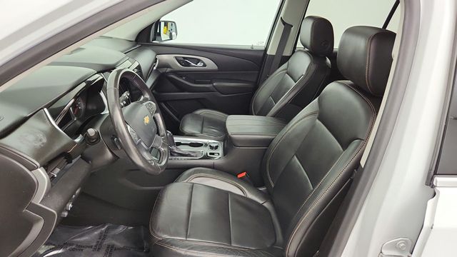 2020 Chevrolet Traverse AWD 4dr LT Leather with Premium Package & Dual Skyscape Sunroof - 22945332 - 19