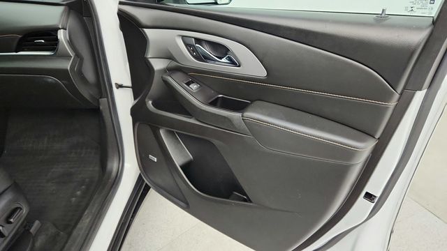 2020 Chevrolet Traverse AWD 4dr LT Leather with Premium Package & Dual Skyscape Sunroof - 22945332 - 25
