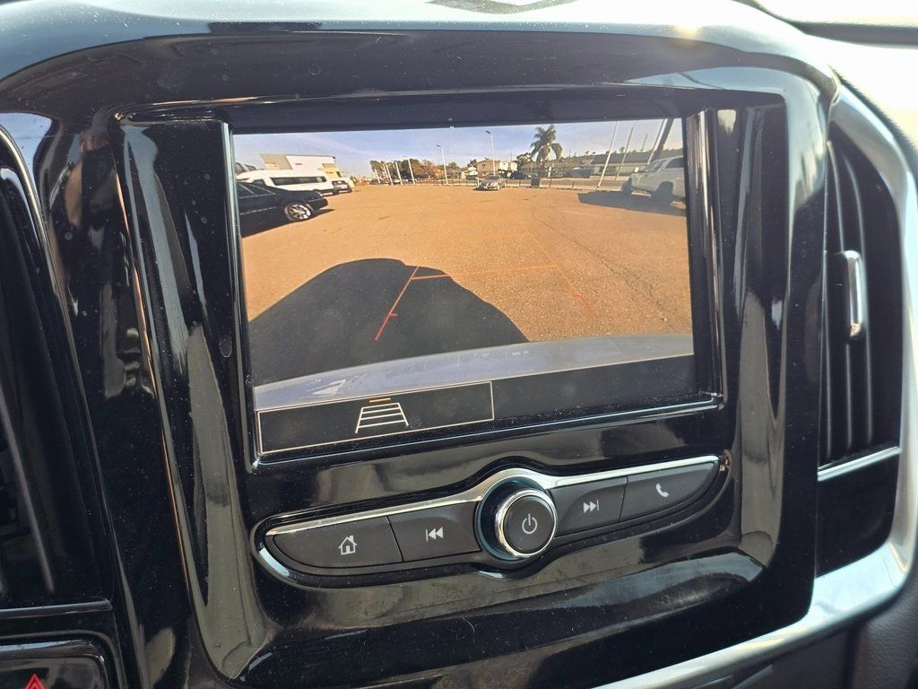 2020 Chevrolet Traverse FWD 4dr LS w/1LS - 22965505 - 27