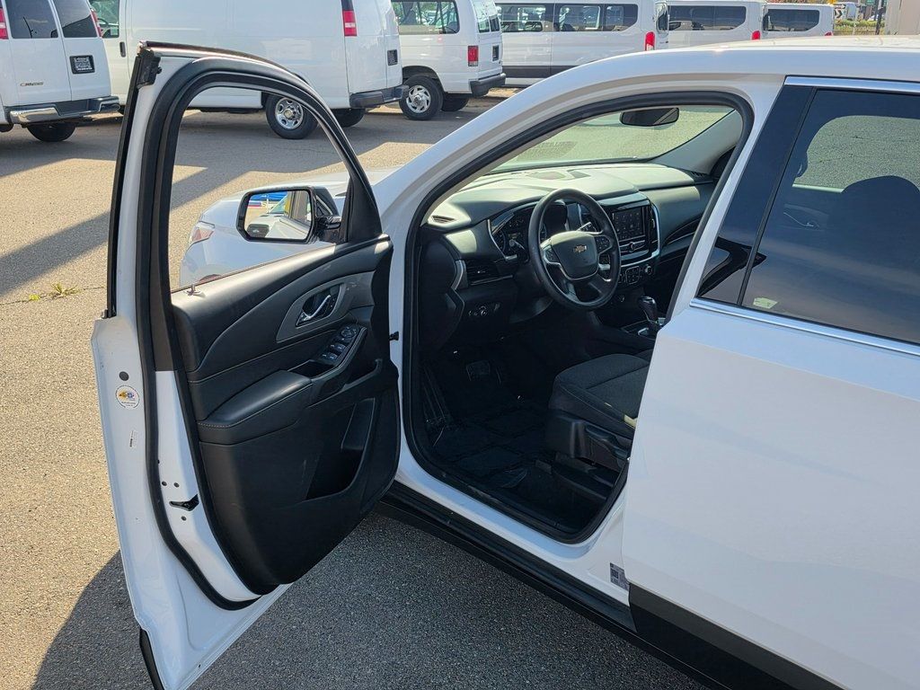 2020 Chevrolet Traverse FWD 4dr LS w/1LS - 22965505 - 40