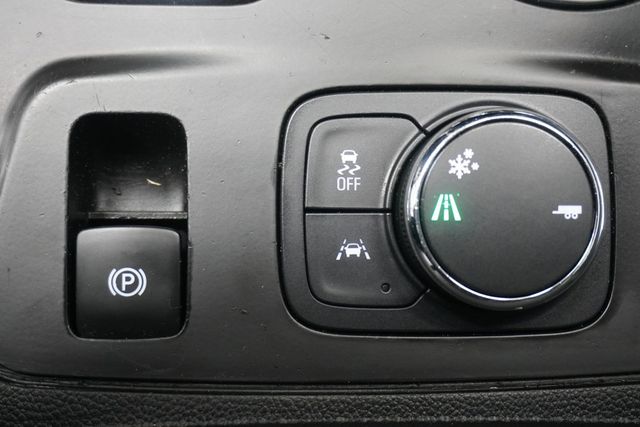 2020 Chevrolet Traverse FWD 4dr LT Cloth w/1LT - 23027048 - 24