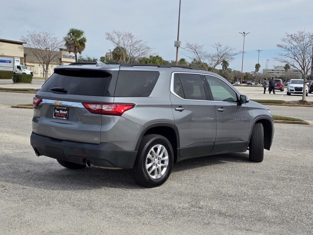 2020 Chevrolet Traverse Leather photo 4