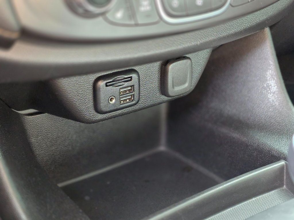 2020 Chevrolet Traverse FWD 4dr RS - 22967719 - 31