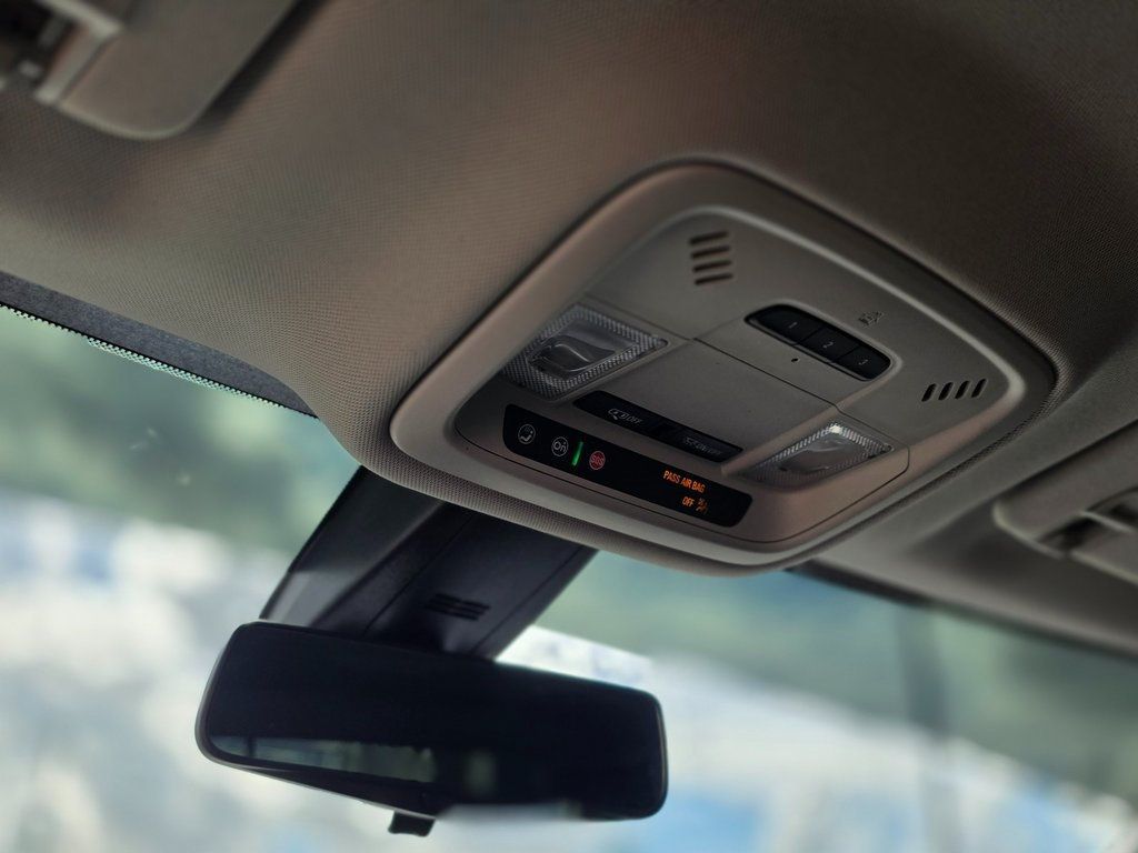 2020 Chevrolet Traverse FWD 4dr RS - 22967719 - 37