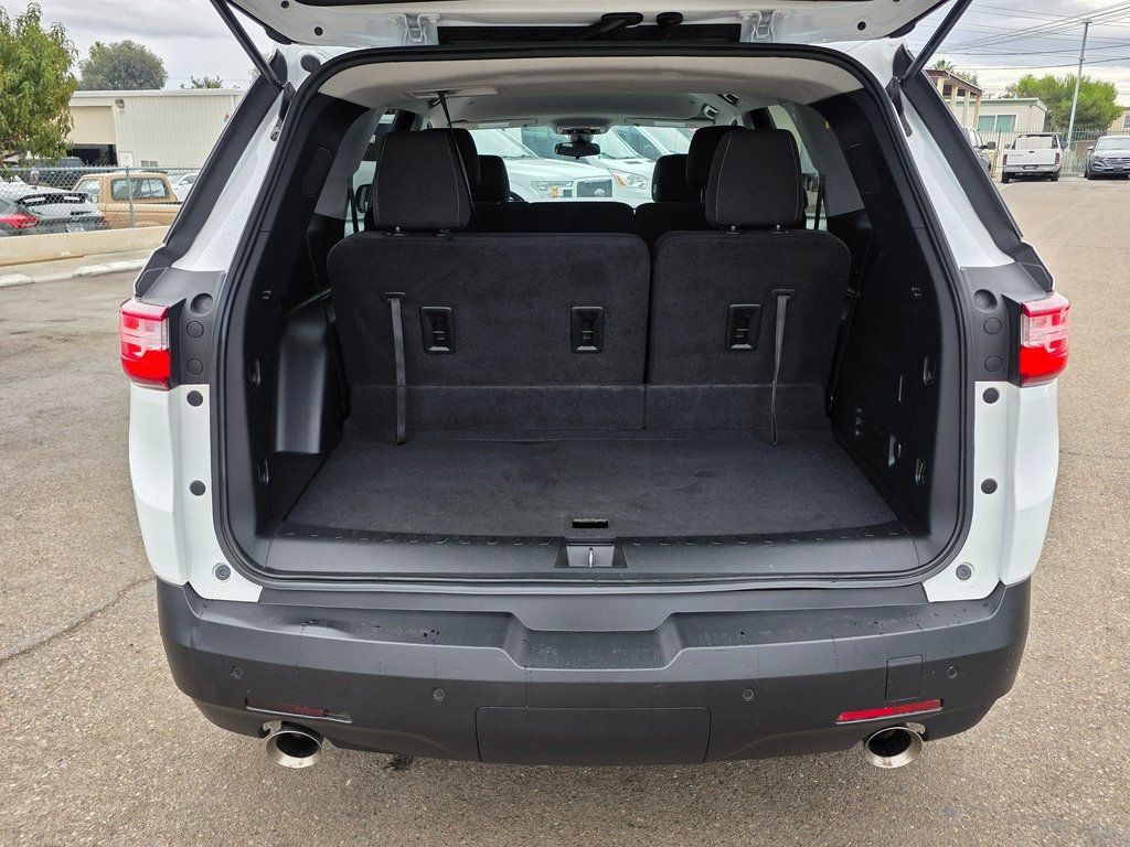 2020 Chevrolet Traverse LS - 22945722 - 11