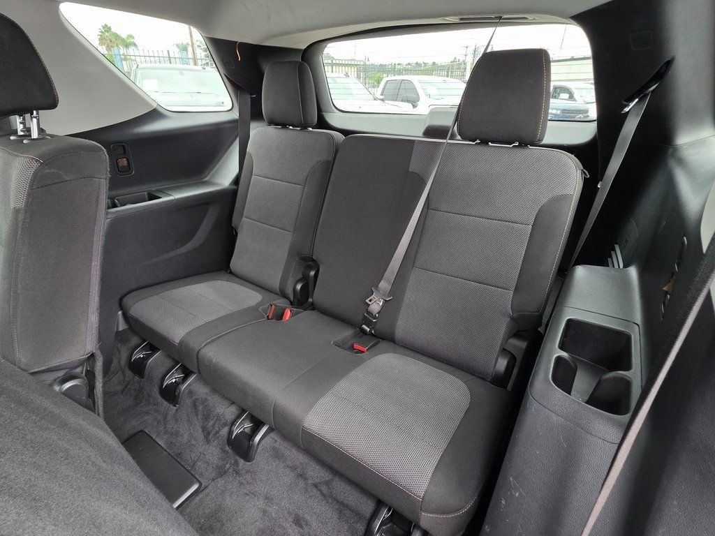 2020 Chevrolet Traverse LS - 22945722 - 16