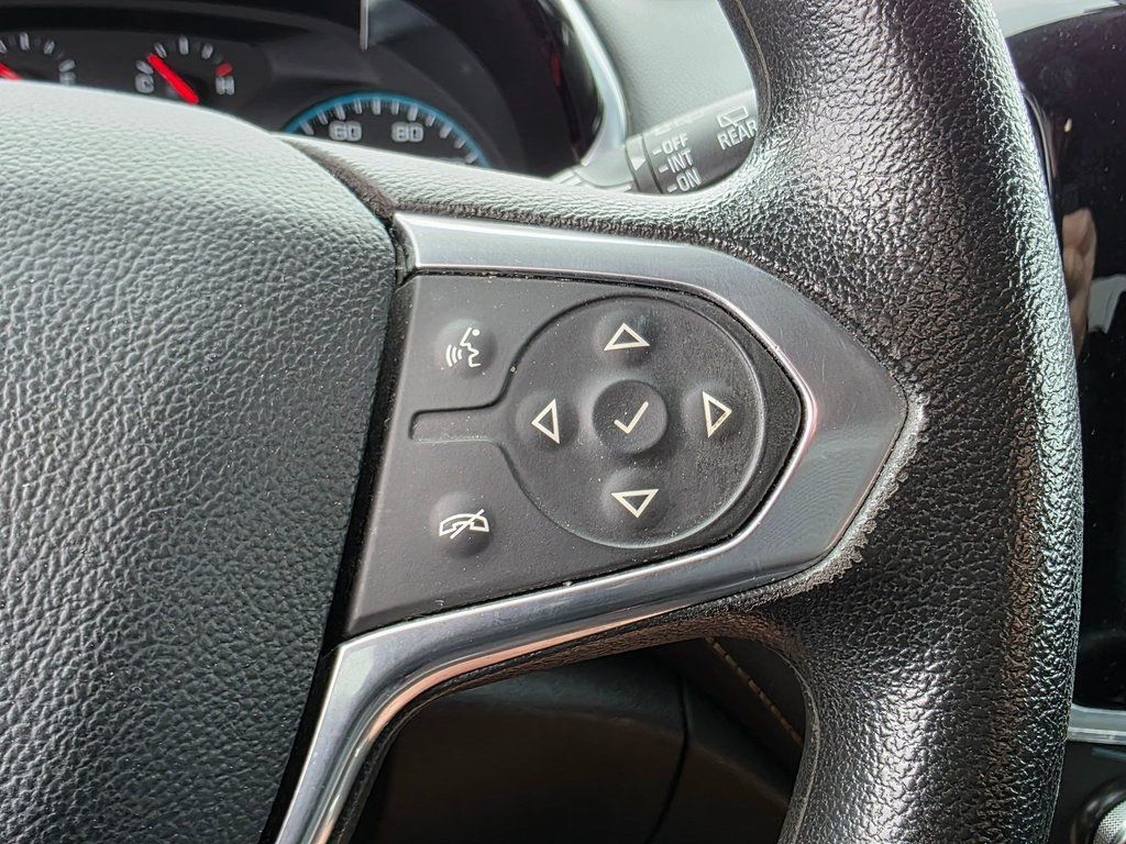 2020 Chevrolet Traverse LS - 22945722 - 27