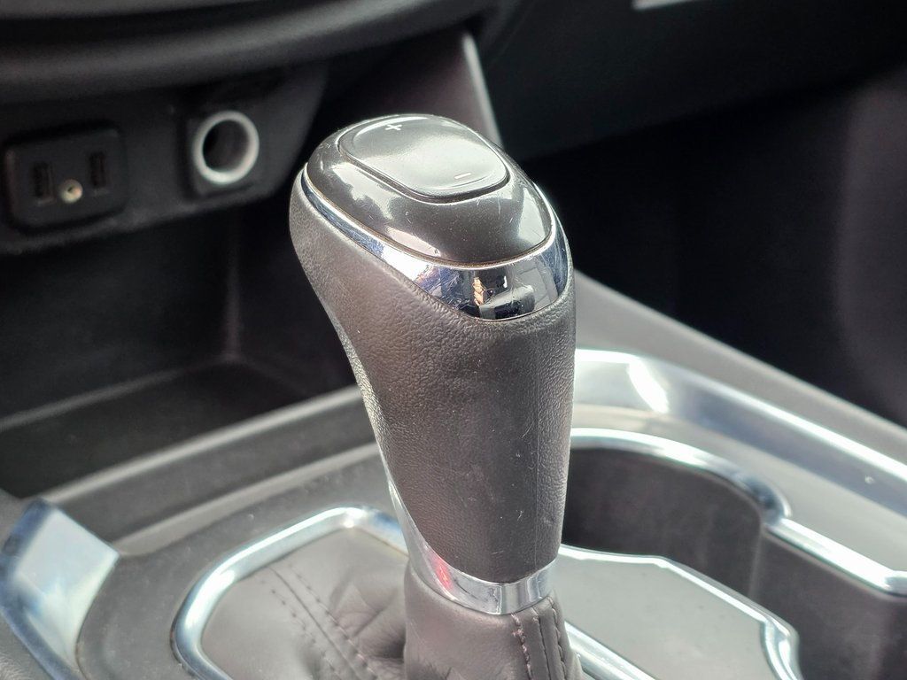 2020 Chevrolet Traverse LS - 22945722 - 32