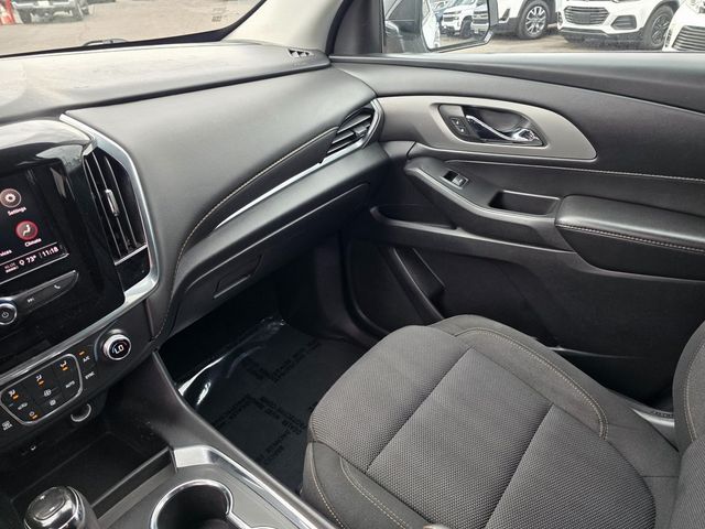 2020 Chevrolet Traverse LS - 22945722 - 35