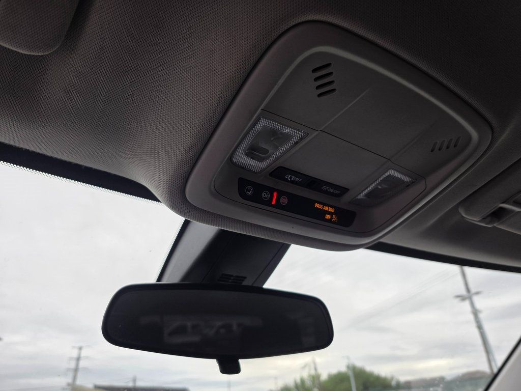 2020 Chevrolet Traverse LS - 22945722 - 36