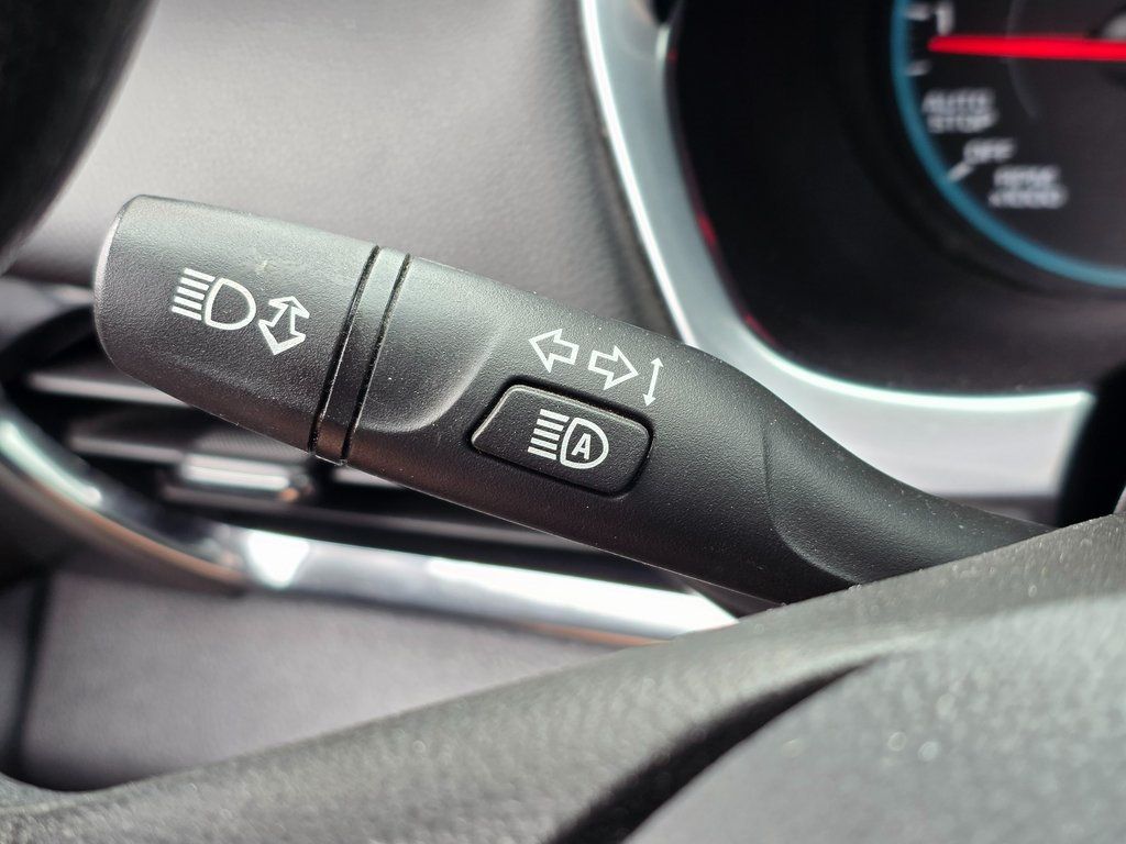 2020 Chevrolet Traverse LS - 22945722 - 37