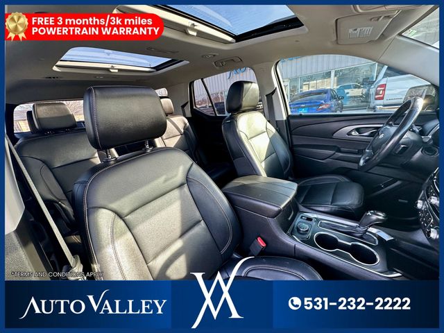 2020 Chevrolet Traverse Premier Sport Utility 4D - 22979121 - 19