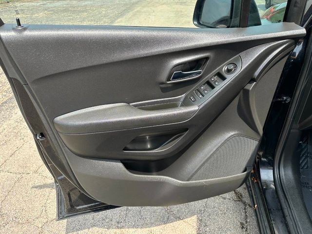 2020 Chevrolet Trax AWD 4dr LS - 22870077 - 9