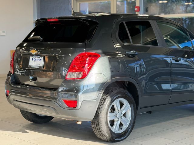 2020 Chevrolet Trax AWD 4dr LS - 23075787 - 10