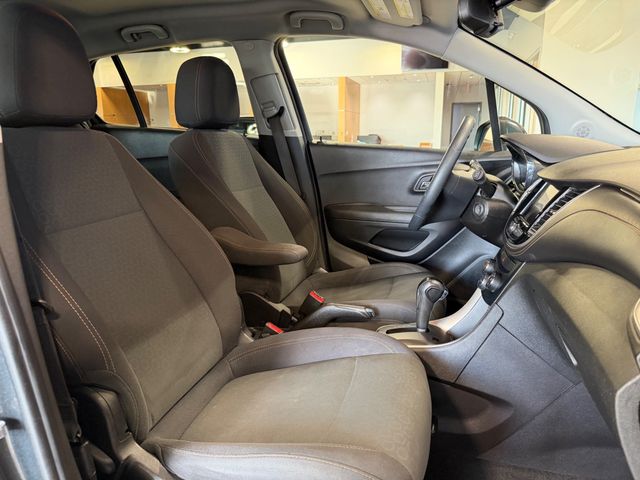 2020 Chevrolet Trax AWD 4dr LS - 23075787 - 21