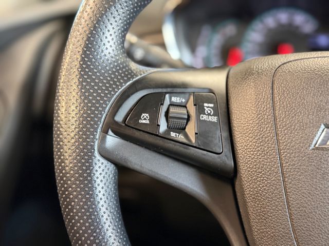 2020 Chevrolet Trax AWD 4dr LS - 23075787 - 23
