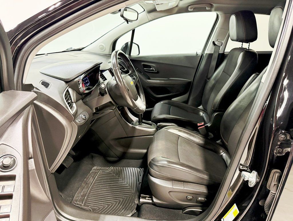 2020 Chevrolet Trax AWD 4dr LT - 22919300 - 17