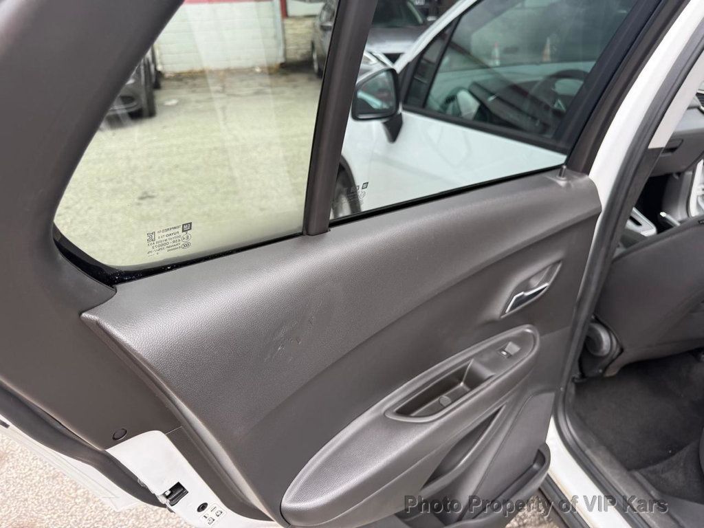 2020 Chevrolet Trax LS photo 16