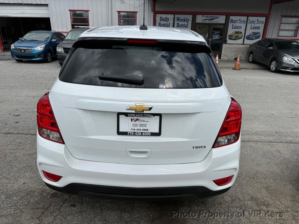 2020 Chevrolet Trax LS photo 5