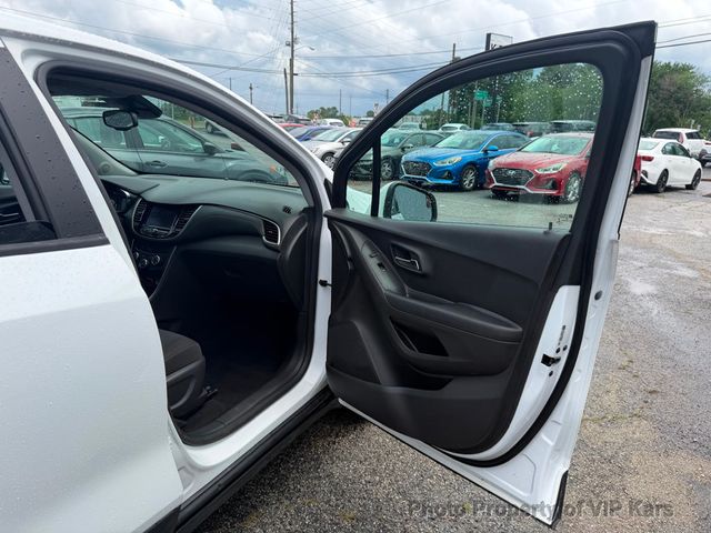 2020 Chevrolet Trax FWD 4dr LS - 23031846 - 11