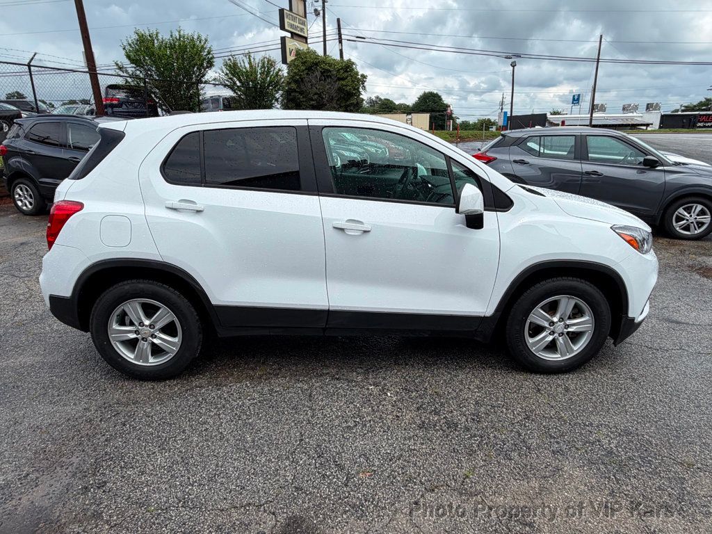 2020 Chevrolet Trax FWD 4dr LS - 23031846 - 3