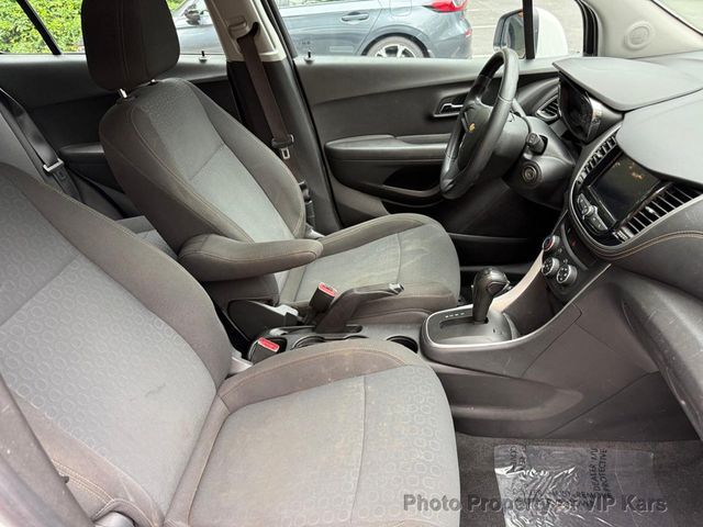 2020 Chevrolet Trax FWD 4dr LS - 23043970 - 9