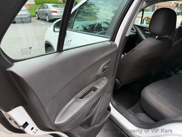 2020 Chevrolet Trax FWD 4dr LS - 23043970 - 12