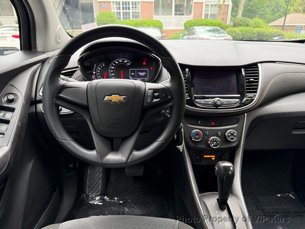 2020 Chevrolet Trax FWD 4dr LS - 23043970 - 15