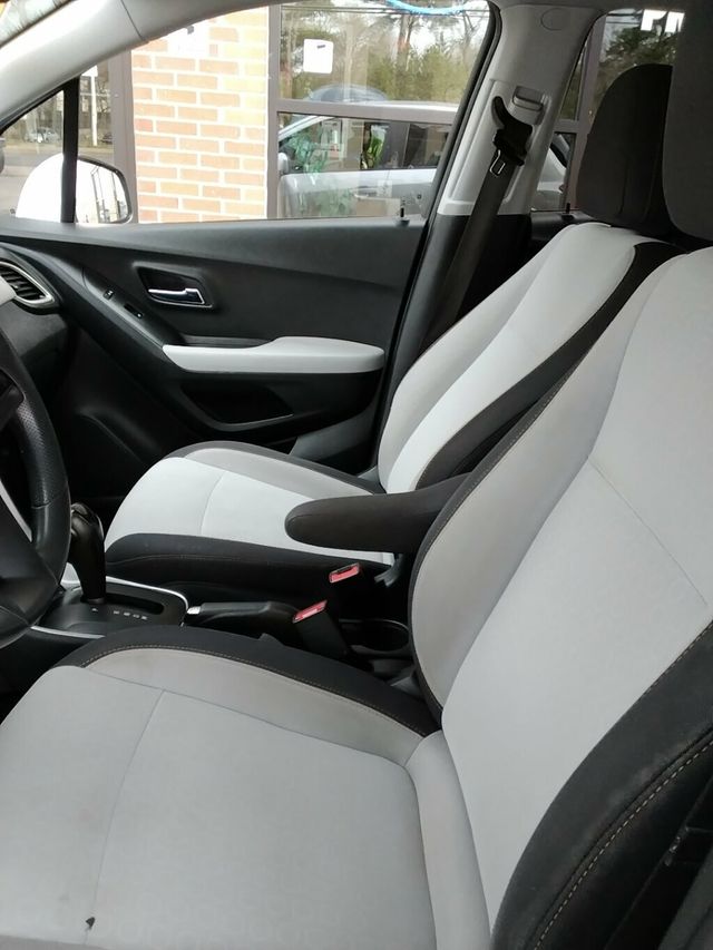 2020 Chevrolet Trax FWD 4dr LS - 22998702 - 6