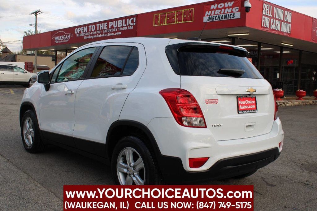 2020 Chevrolet Trax FWD 4dr LS - 22632385 - 6