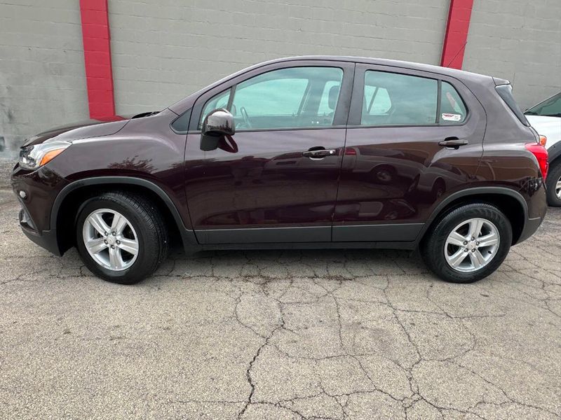 2020 Chevrolet Trax FWD 4dr LS - 22888584 - 1