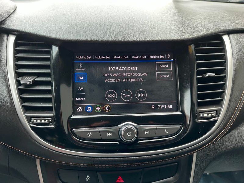 2020 Chevrolet Trax FWD 4dr LS - 22888584 - 32