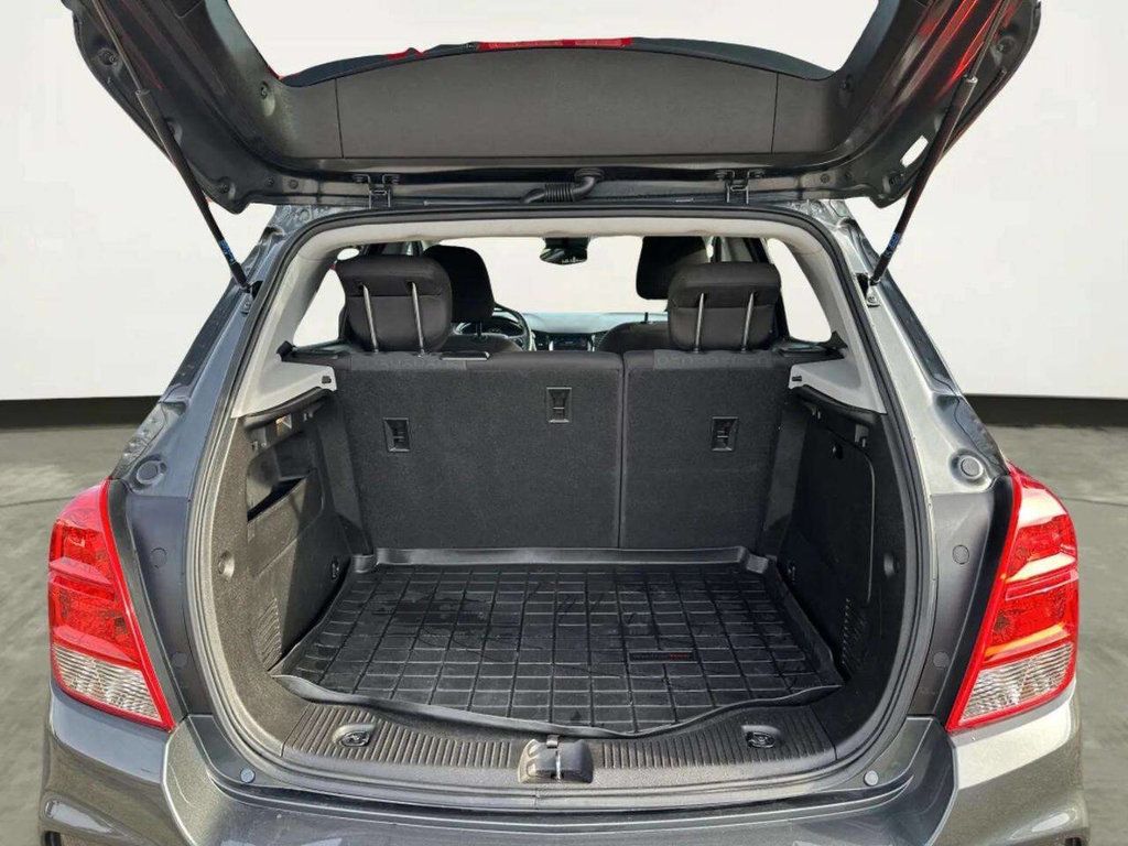 2020 Chevrolet Trax FWD 4dr LS - 22968393 - 12