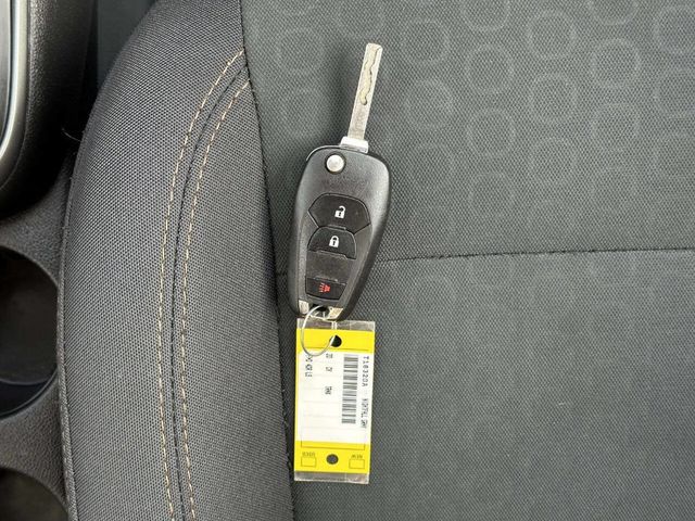 2020 Chevrolet Trax FWD 4dr LS - 22968393 - 28