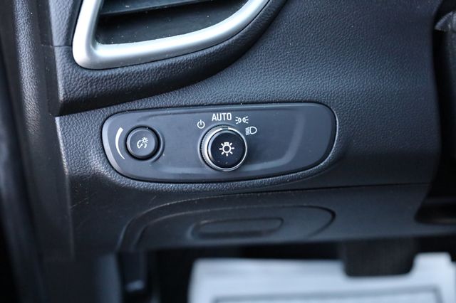 2020 Chevrolet Trax FWD 4dr LS - 22879963 - 33