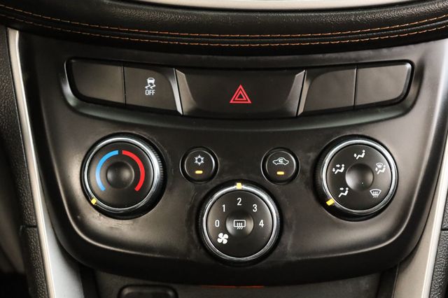 2020 Chevrolet Trax FWD 4dr LS - 22879963 - 40