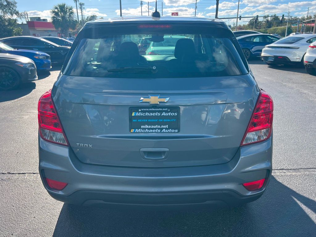 2020 Chevrolet Trax FWD 4dr LS - 22618374 - 5