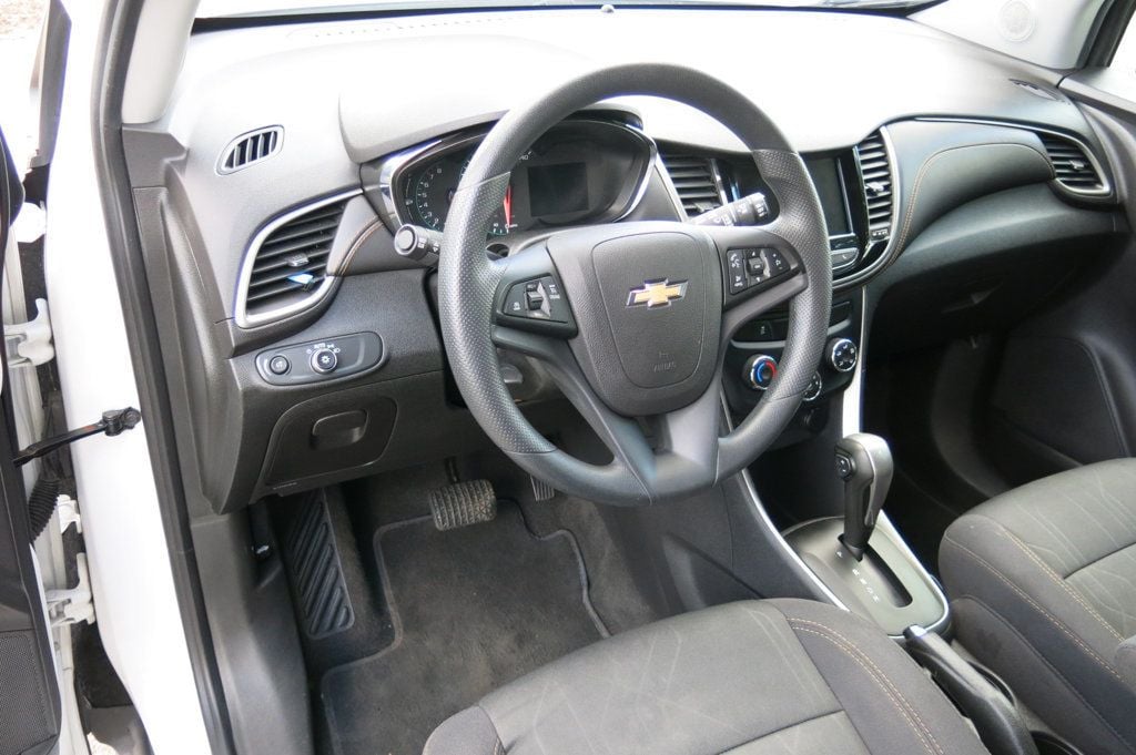 2020 Chevrolet Trax LT photo 9