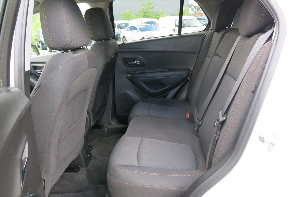 2020 Chevrolet Trax LT photo 13