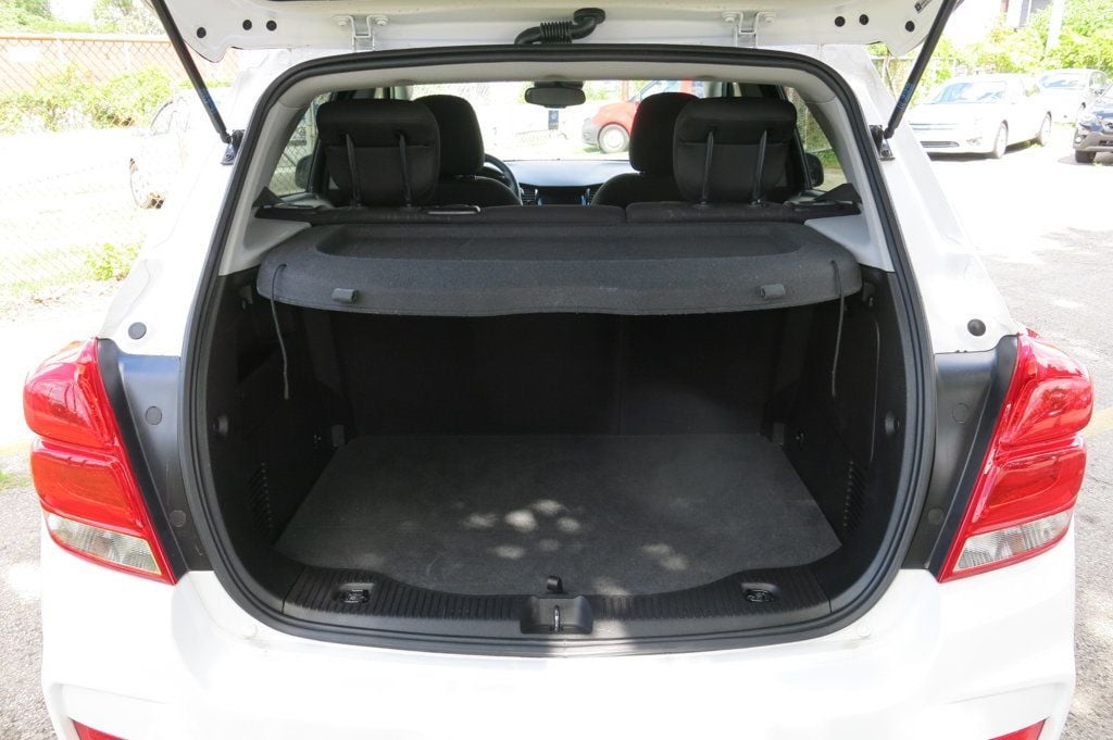 2020 Chevrolet Trax LT photo 15