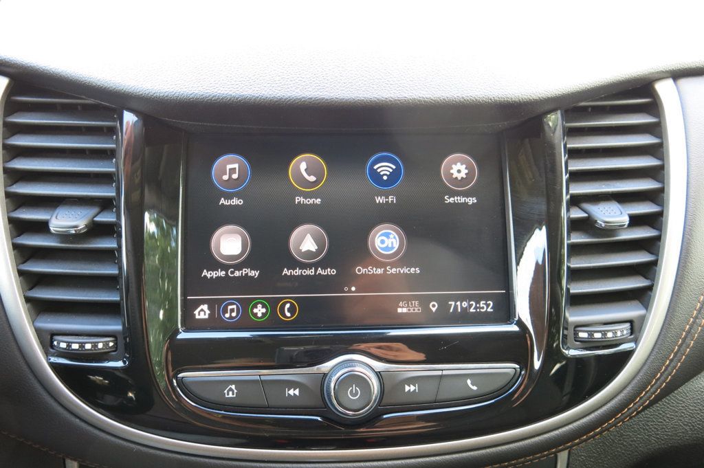 2020 Chevrolet Trax LT photo 23