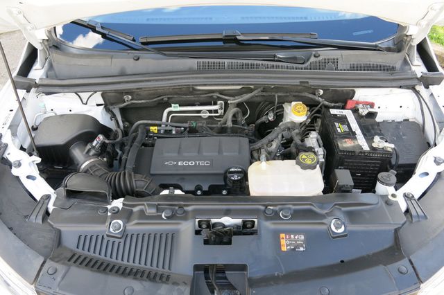 2020 Chevrolet Trax FWD 4dr LT - 22906616 - 30