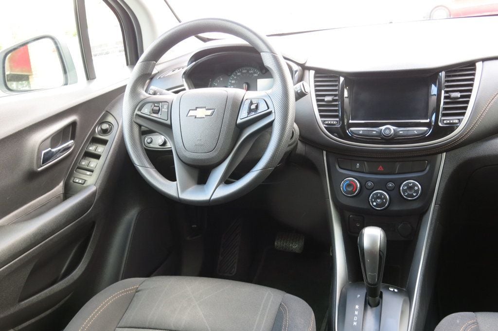2020 Chevrolet Trax LT photo 46