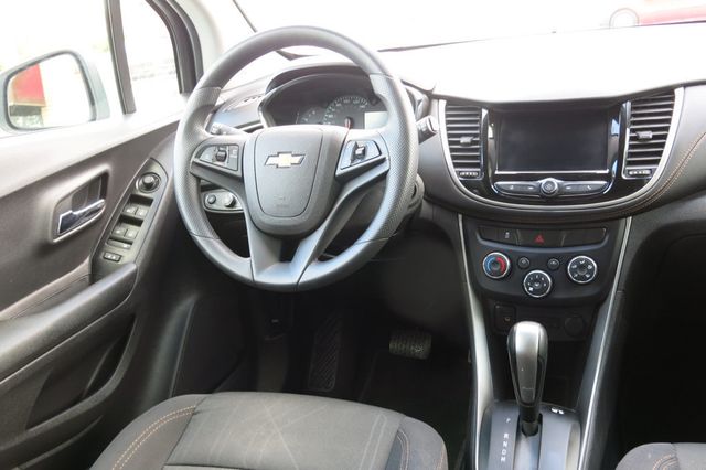 2020 Chevrolet Trax FWD 4dr LT - 22906616 - 52