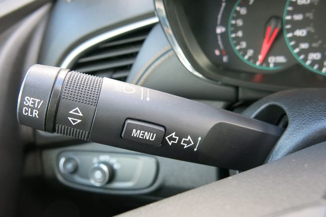 2020 Chevrolet Trax FWD 4dr LT - 22906616 - 65