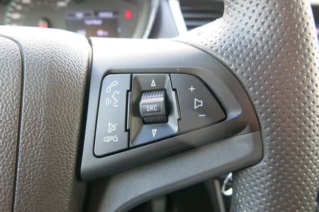 2020 Chevrolet Trax FWD 4dr LT - 22906616 - 69