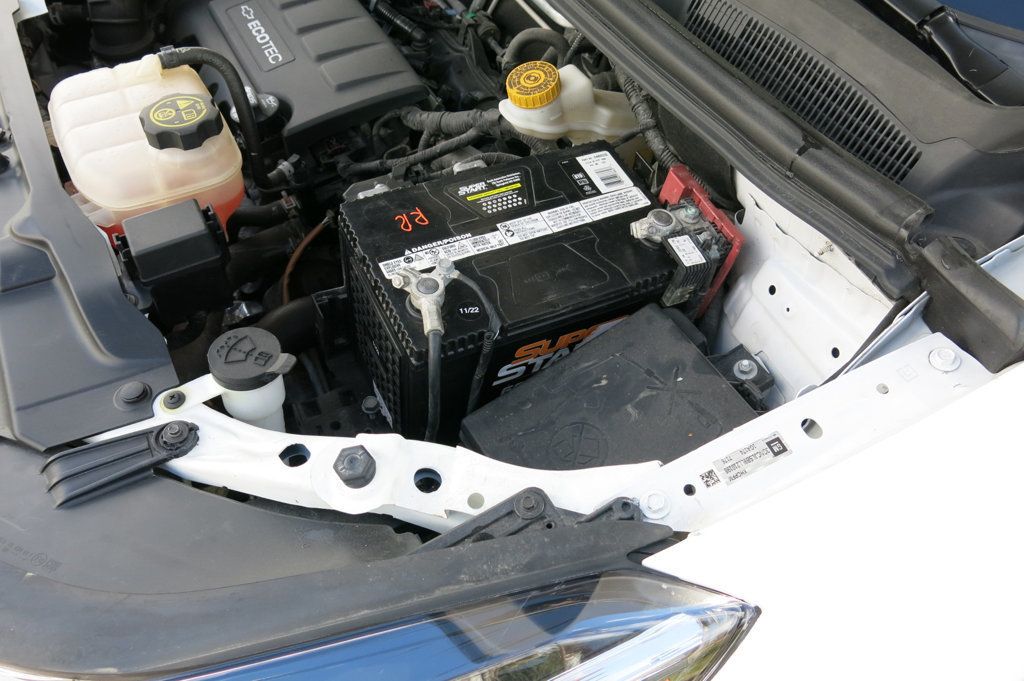 2020 Chevrolet Trax FWD 4dr LT - 22906616 - 73