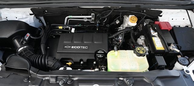 2020 Chevrolet Trax FWD 4dr LT - 22998261 - 16