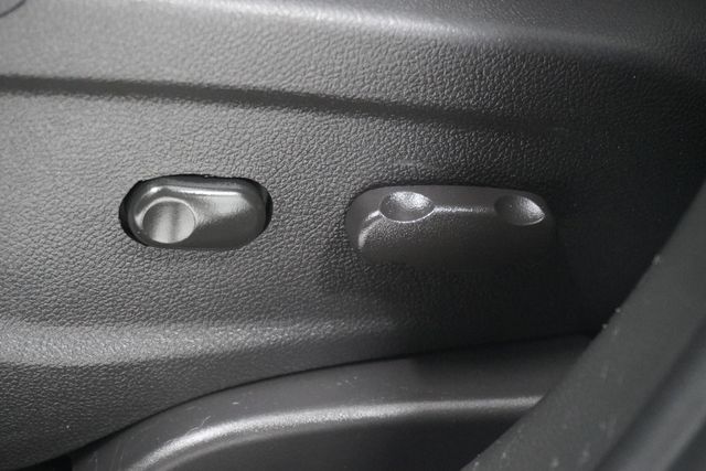 2020 Chevrolet Trax FWD 4dr LT - 22932240 - 13