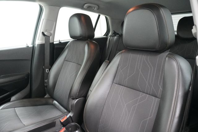 2020 Chevrolet Trax FWD 4dr LT - 22942242 - 8